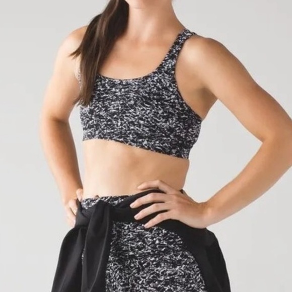LULULEMON Energy Bra Ice Breaker Black Speckled Print Size 6 - Picture 2 of 8
